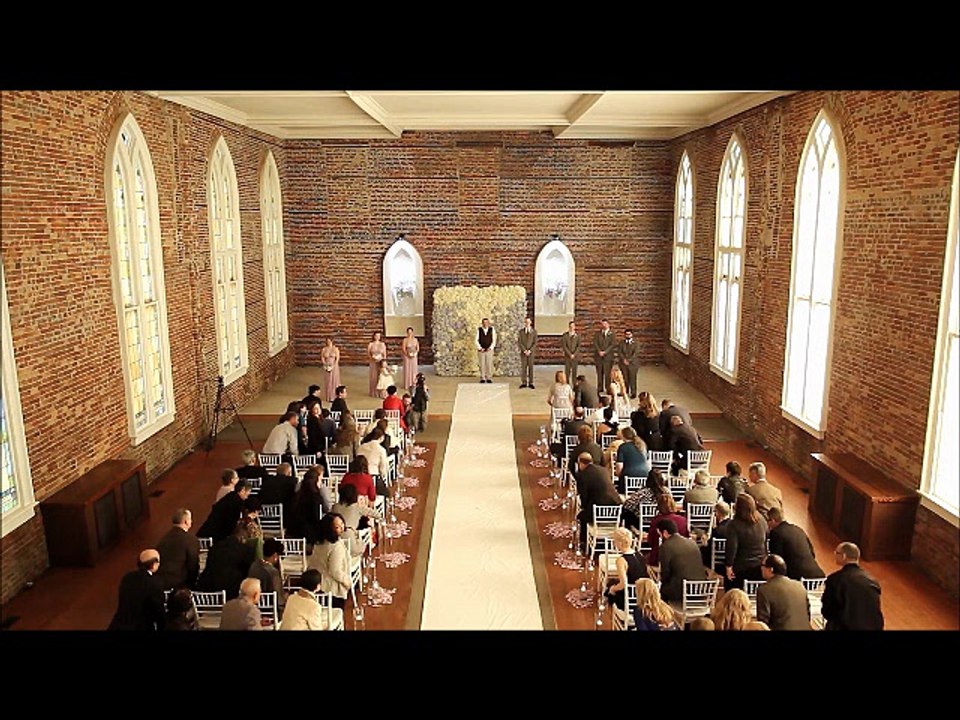 Wedding Officiant Han Hills - Humanist Ceremonies