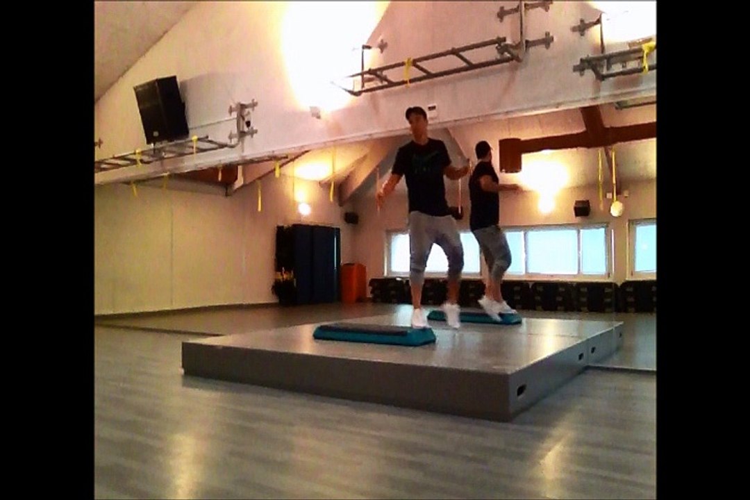 Step complete asymmetric 924 Fabian Kühn.