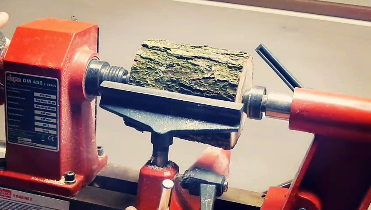 DIY Candlelight Holder