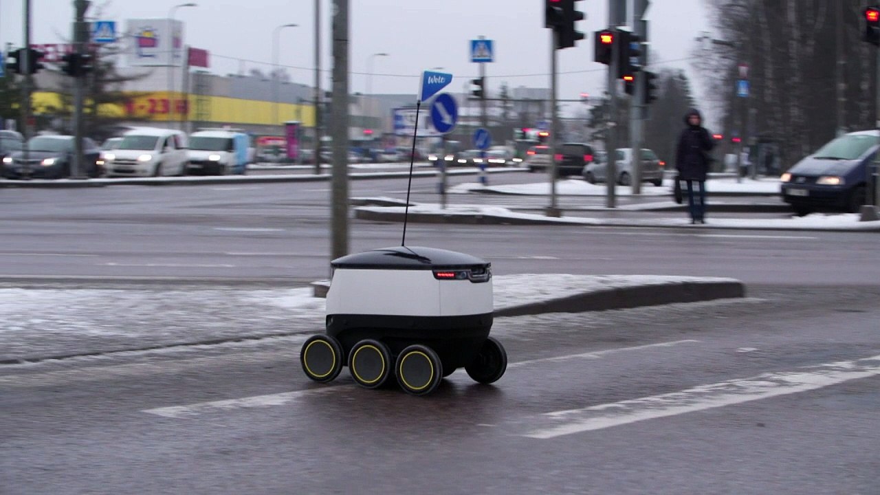 روبوتات لتوصيل الطعام في استونيا