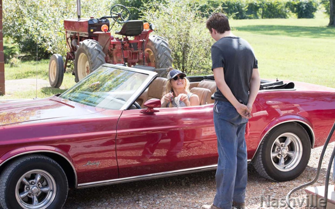 Valeria Season 2 Episode 1-2-3-4-5-6-7-8 [nETFIX]