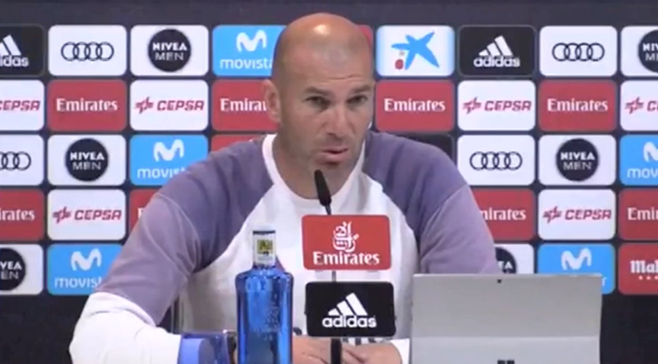 Zidane afirma: 'No voy a cambiar nada' tras la derrota ante el Barcelona