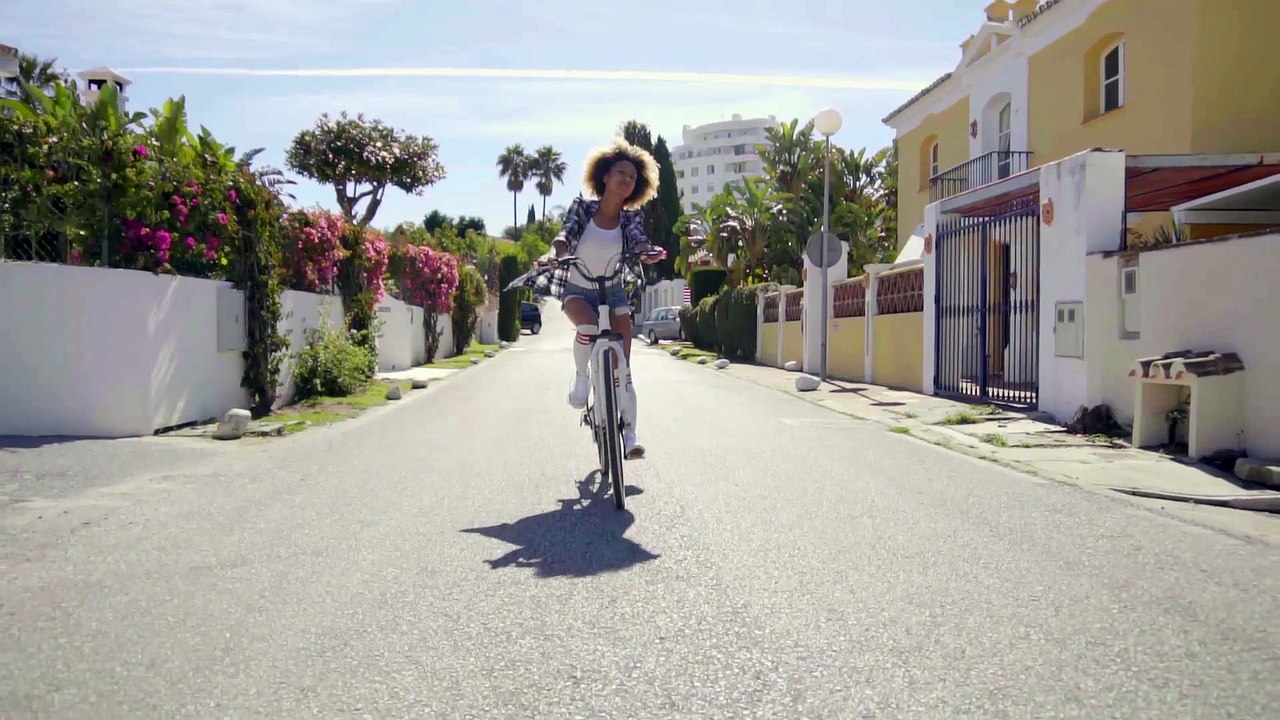 Gifzign Review – A trendy tool to create trendy graphics