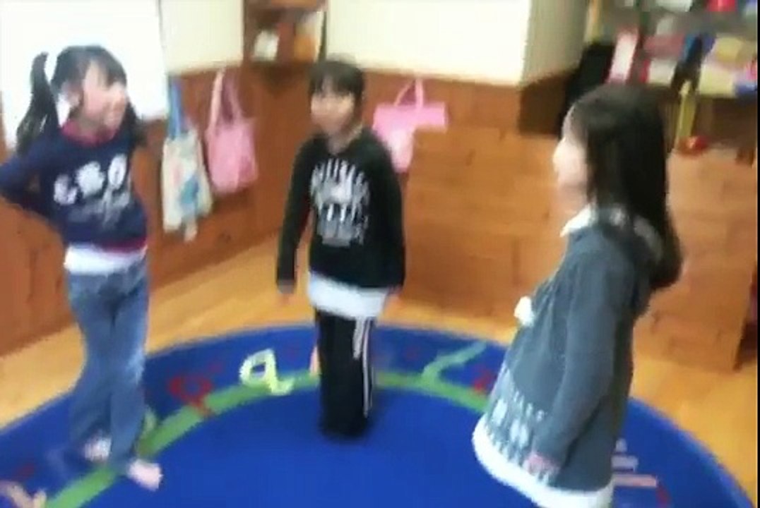 Great Classroom Song! - This is ME! - by ELF Learning-1elu4efShk4