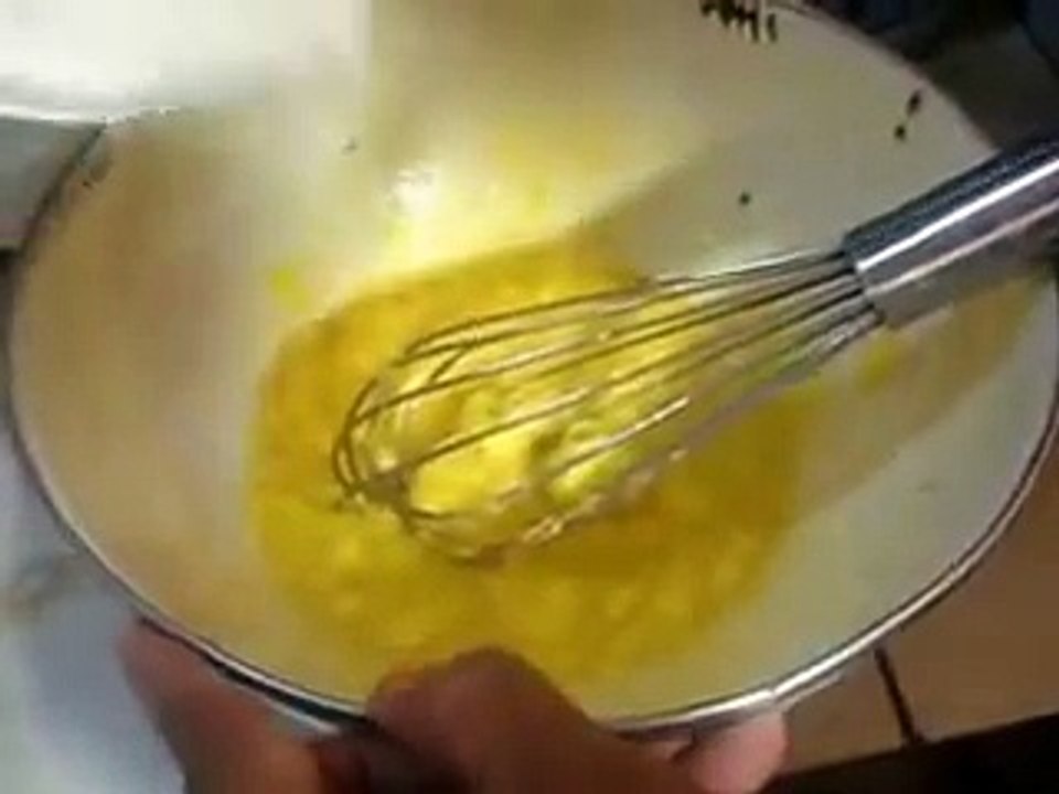 Membuat kue Onde-Onde tertawa