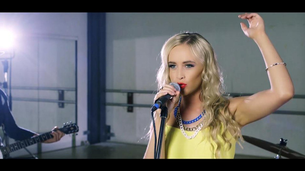 Melanie Dyer - Lifetime