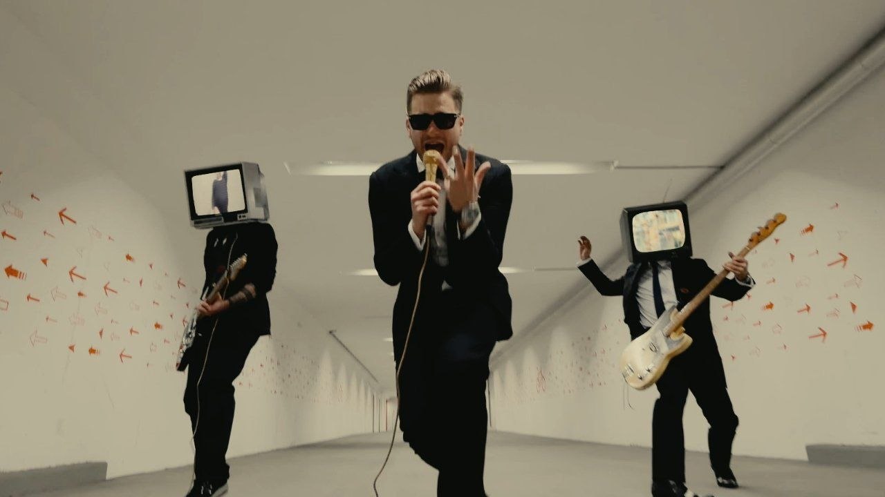 Baschi - Hashtag (Music Video, 2014) 🎶