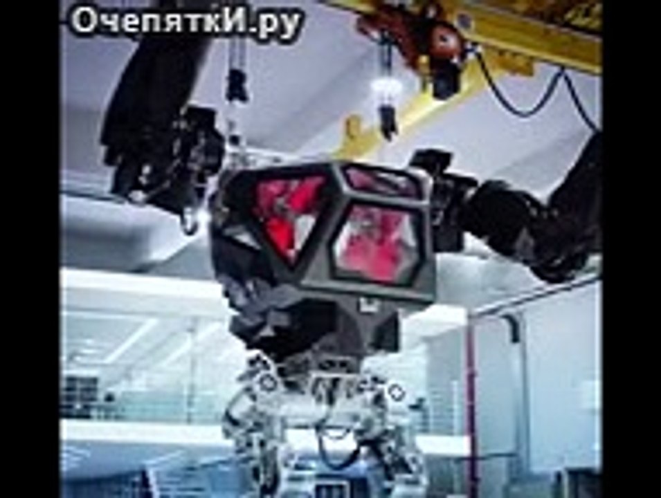 Настоящий костюм робота