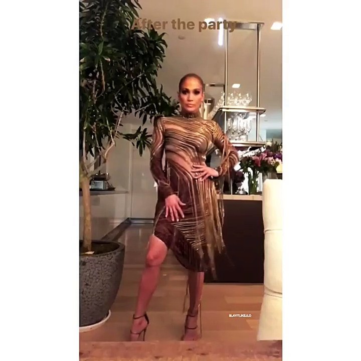 ¿JLO embarazada?