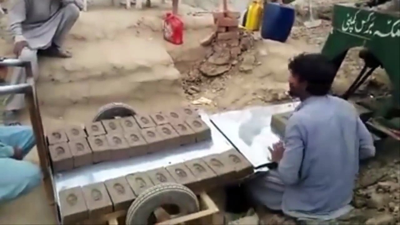 Brick Making Machine With Tractor Used In Pakistan Old Machine
