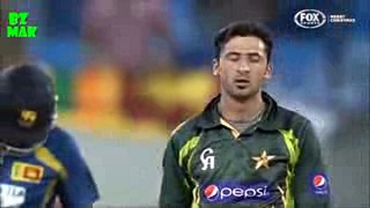 Junaid Khan's Top 10 Incredible Wickets You Can't Miss! 🏏