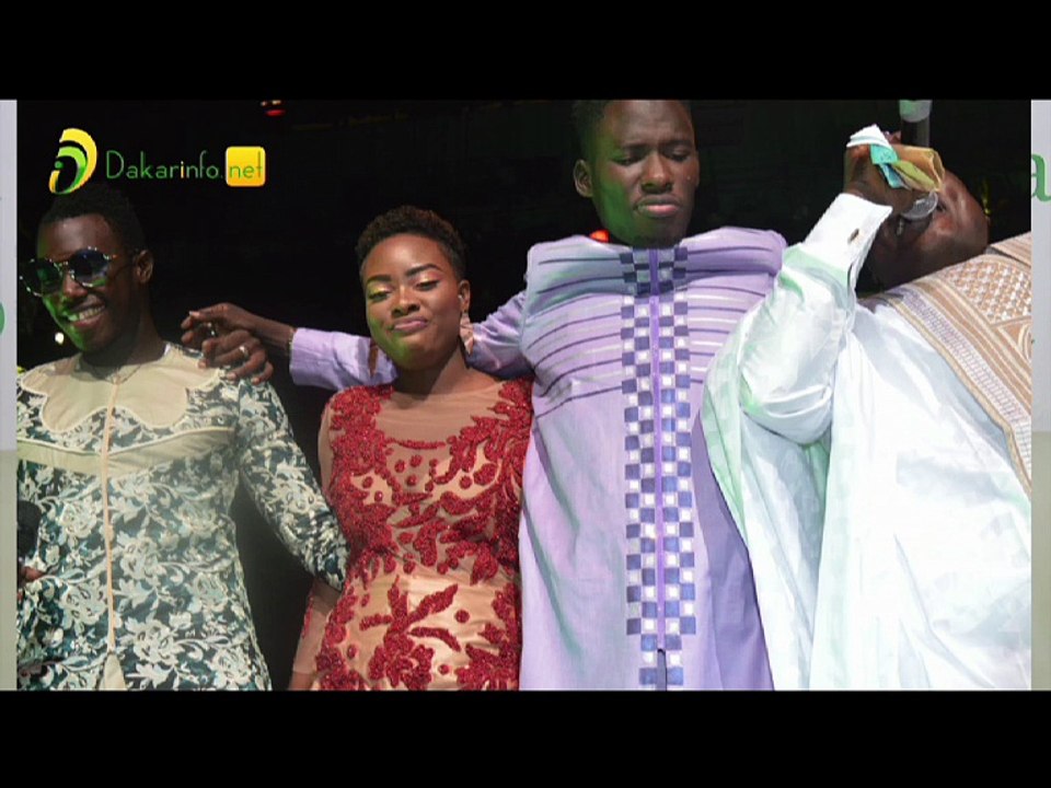 Premier numéro de l'émission Yaay Buzz avec Momo Dieng