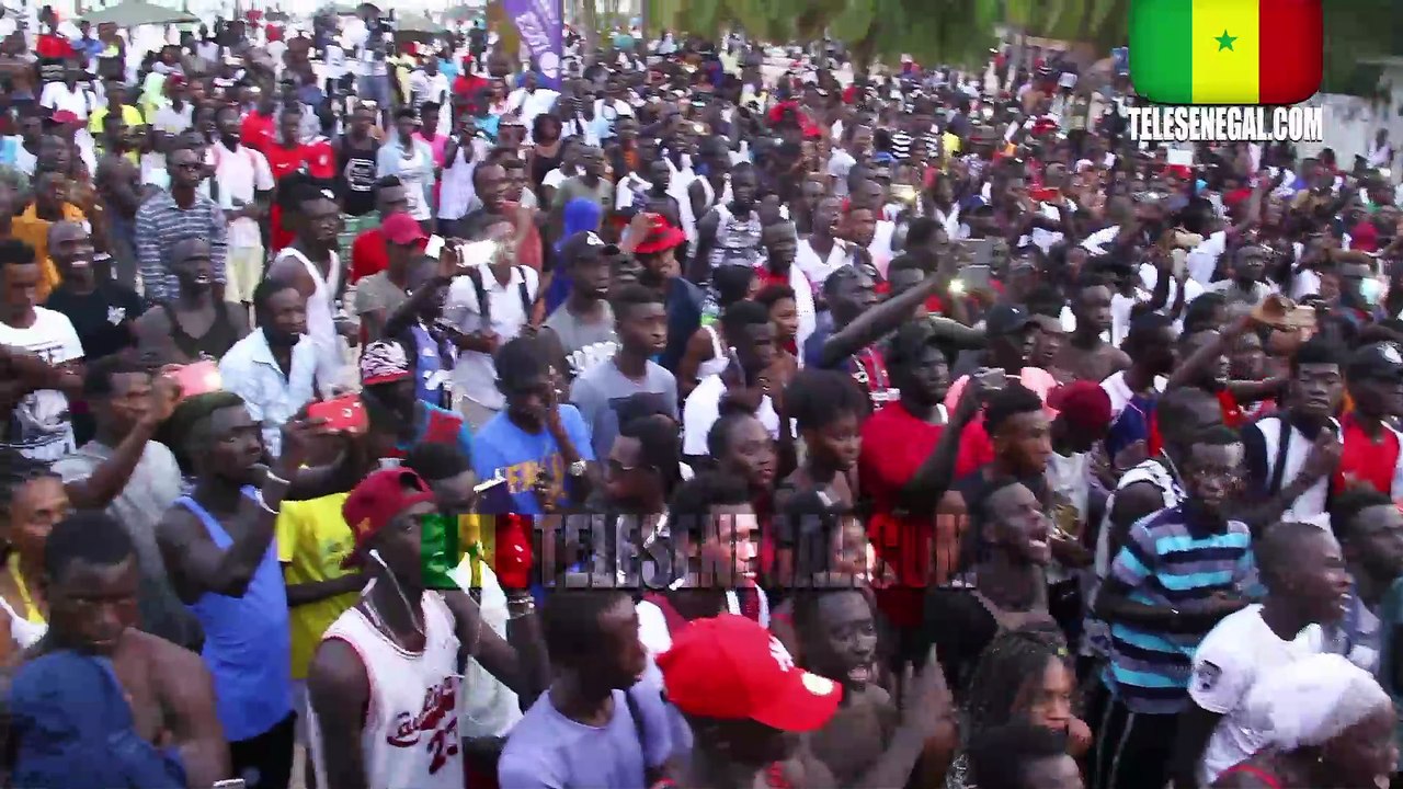 Akhlou Brick met le feu à la voile dor