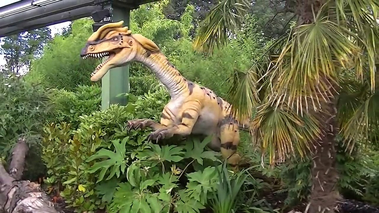Dinosaurs Alive! Chester Zoo AMAZING DISCOVERY