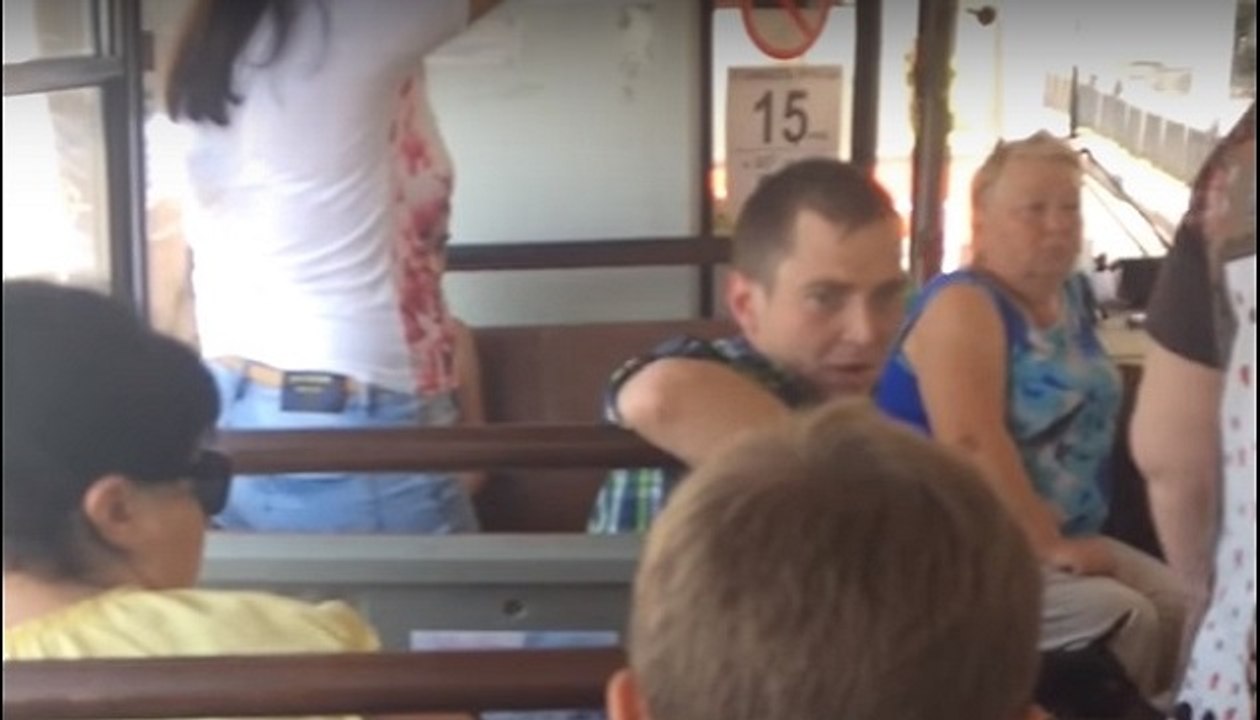 Пророчество бухого россиянина в троллейбусе (осторожно мат)