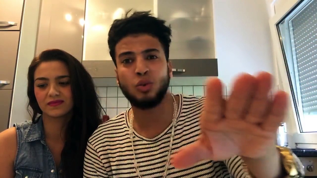 لأول مرة : بلال أكاد فلوغ يعمل بت مباشر مع زوجته