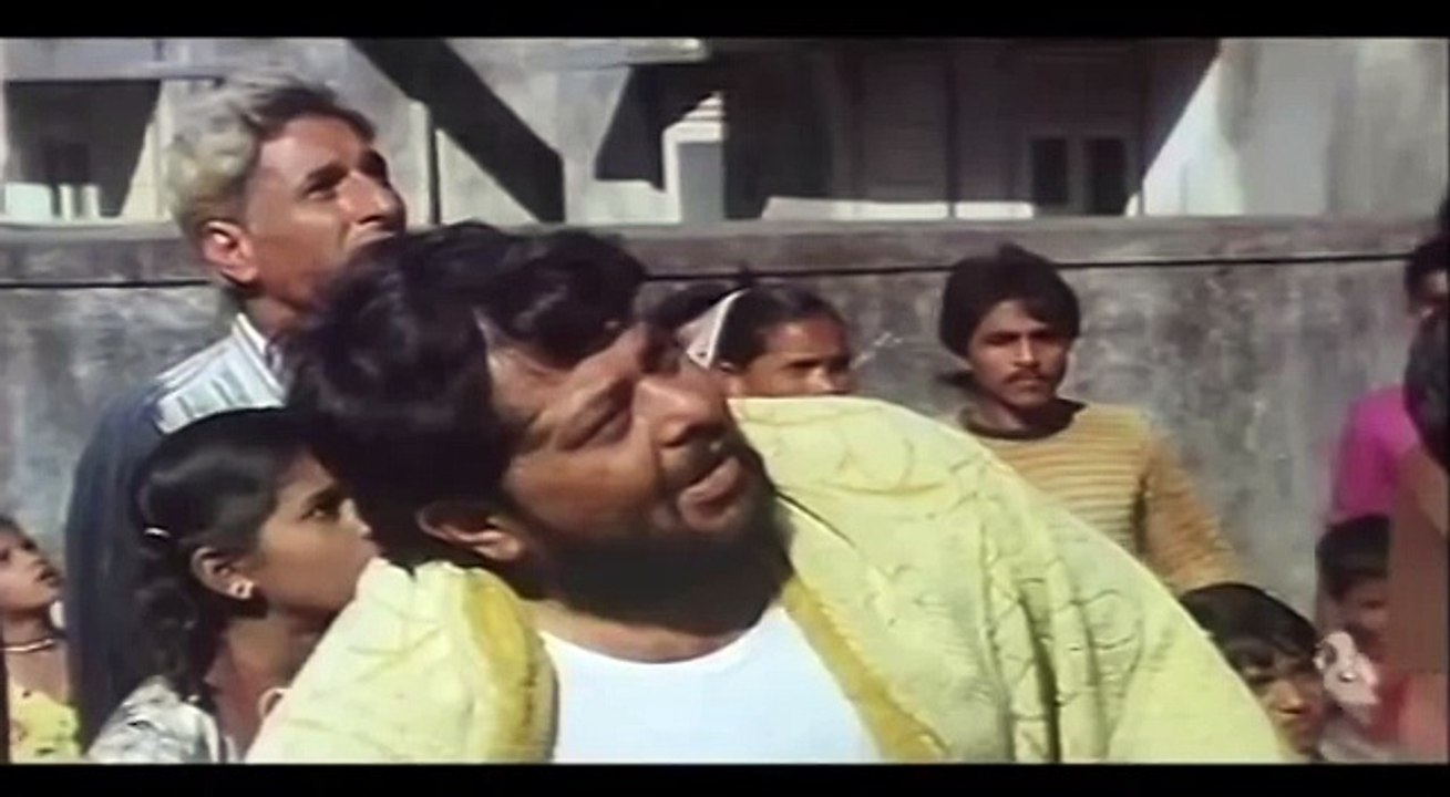 Sridevi & Mithun Hot Bathroom Scene