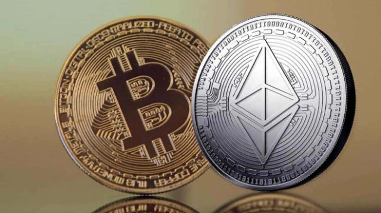 Bitcoin Yükseldi, Ethereum Çakıldı