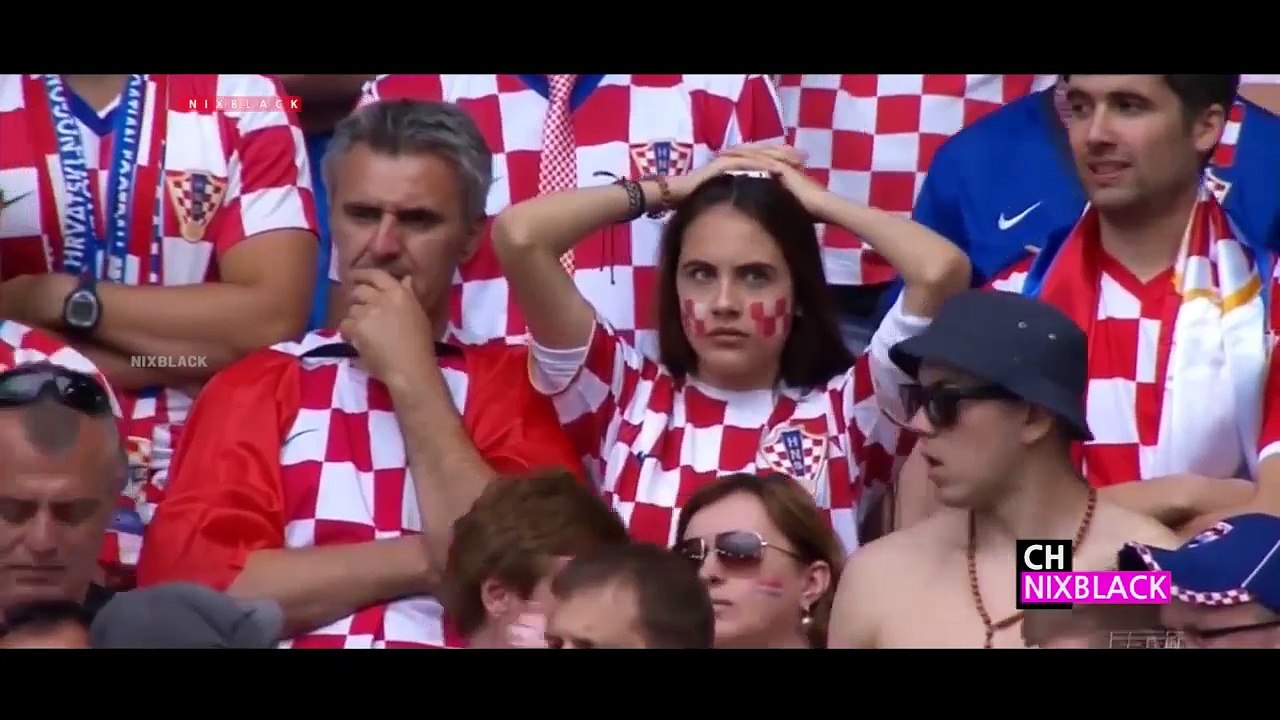 Beautiful Football Female Fans 2017