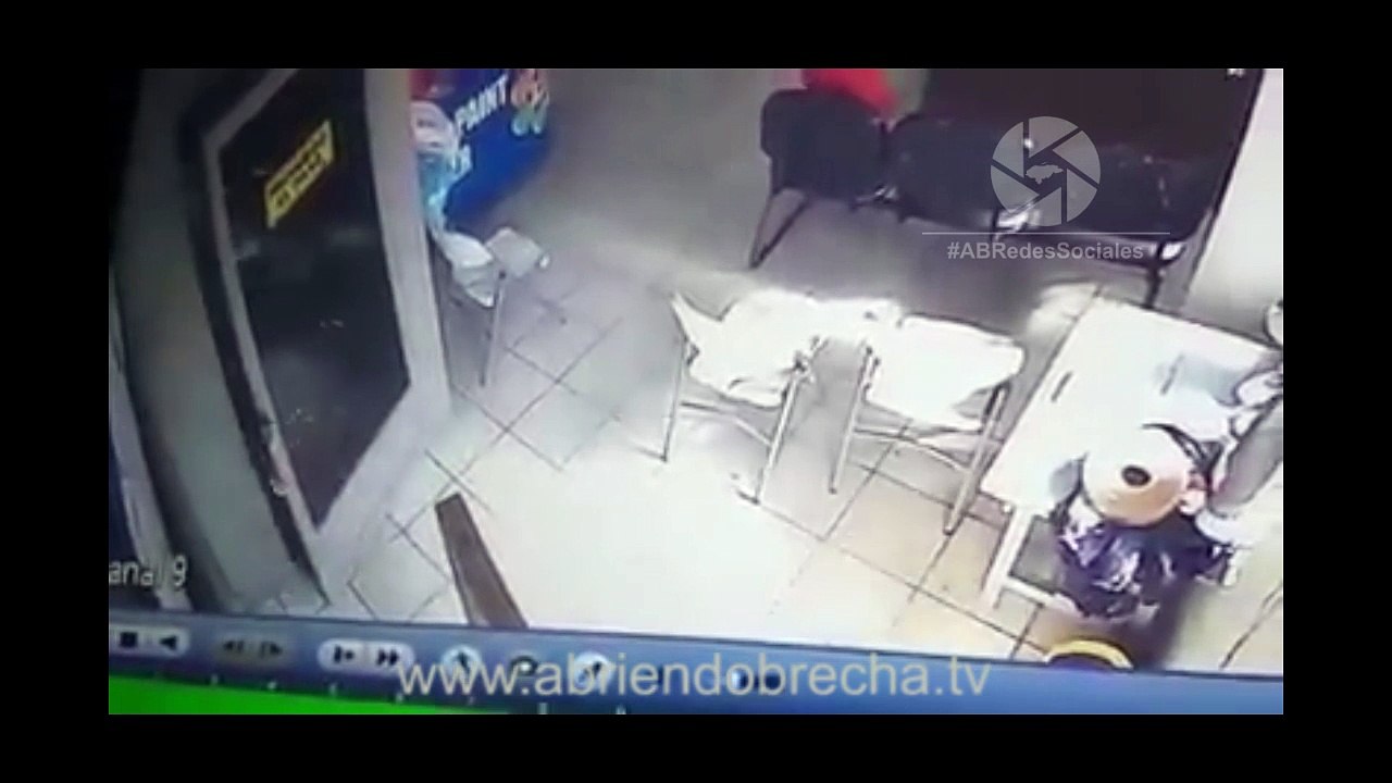 ROBO EN TIENDA DE PINTURA