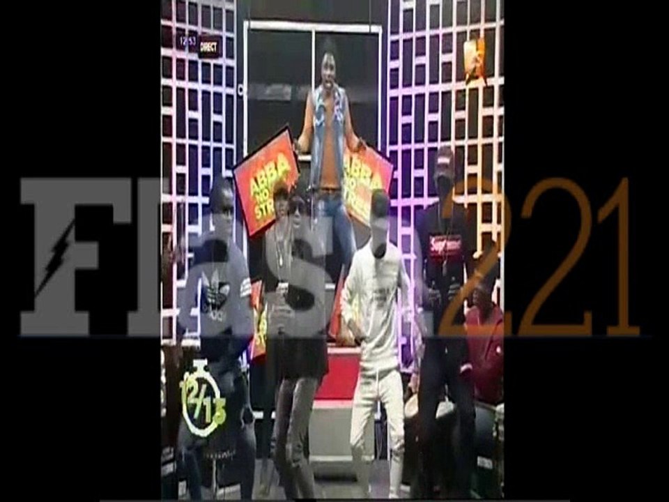 Bass Thioung explose le plateau de Abba No Stress...Ambiance 100% garantie...Regardez...