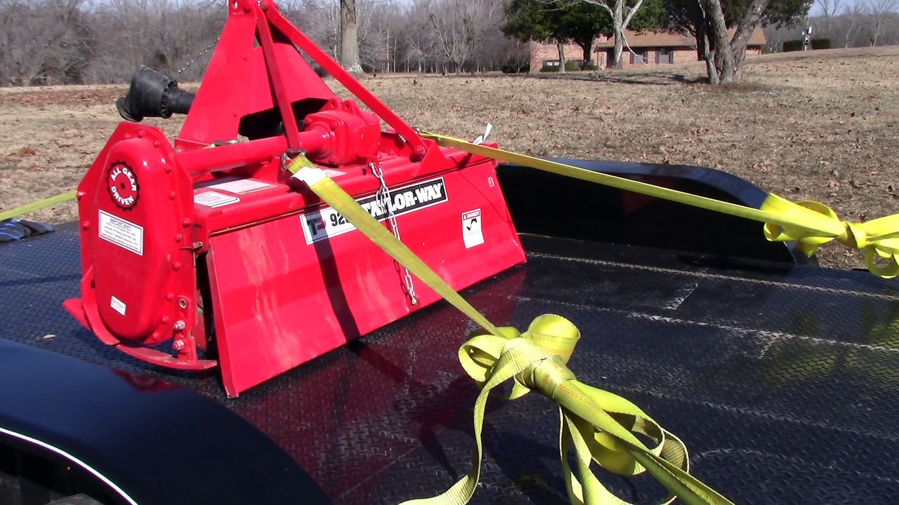 LS MT125 Tractor and Titan Implement Tiller 2104 Gardening