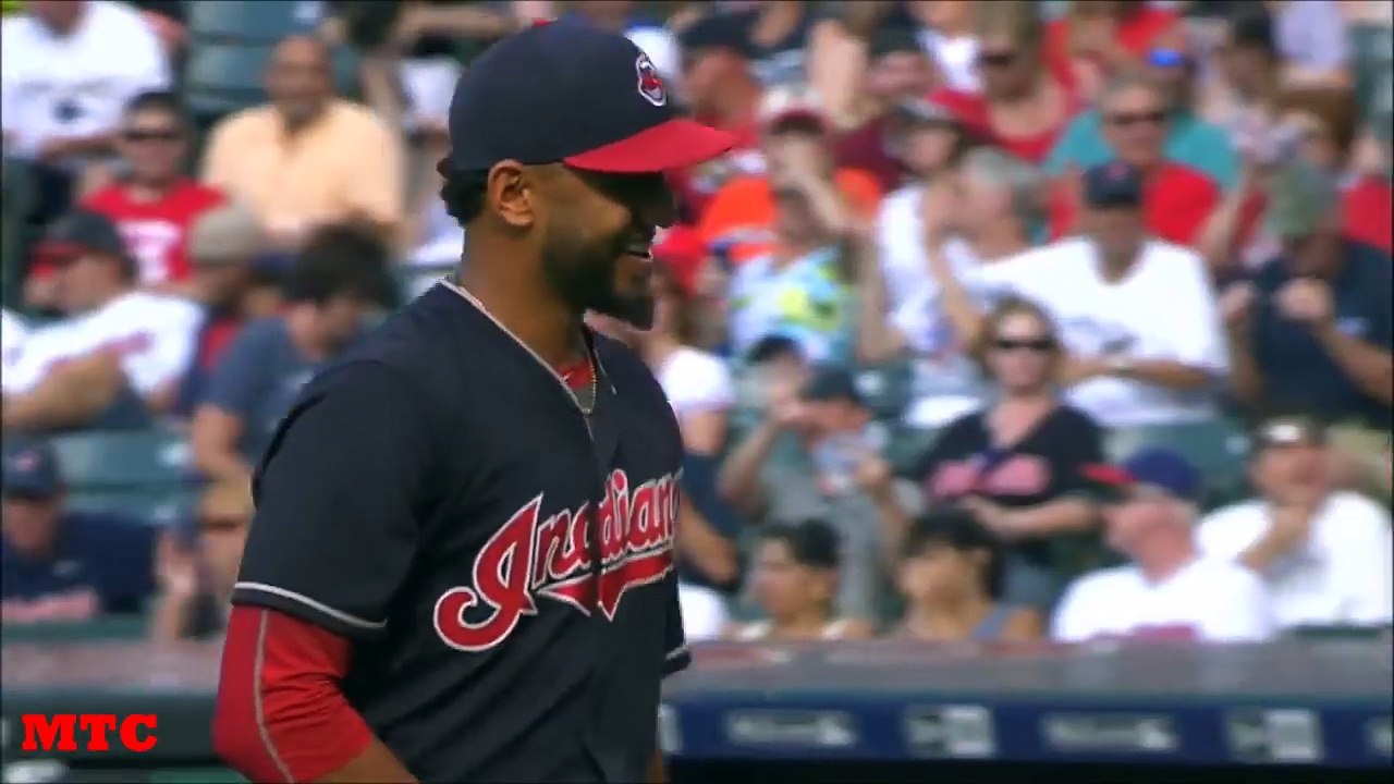 MLB Showing Respect - MLB great catches