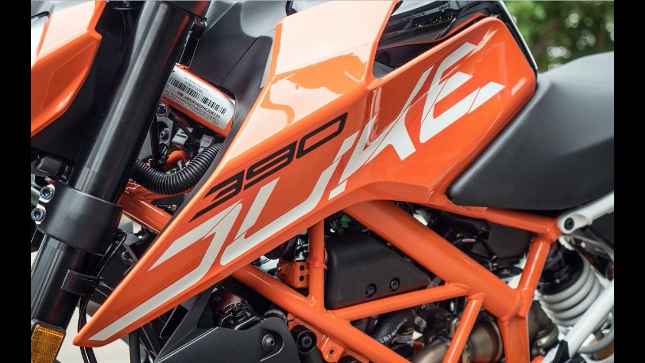 Top bikes which can be used for touring under 3 lakh rupees in India