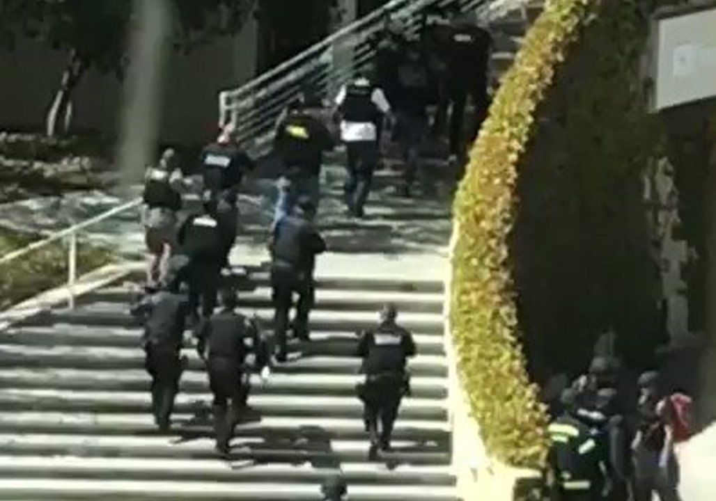 SWAT Team Enters YouTube HQ After Shots Fired