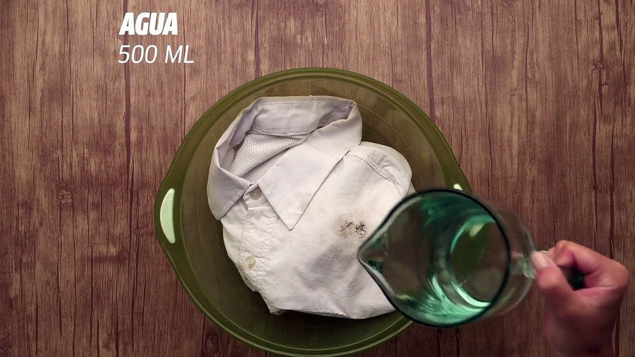 Cómo quitar manchas de moho en la ropa