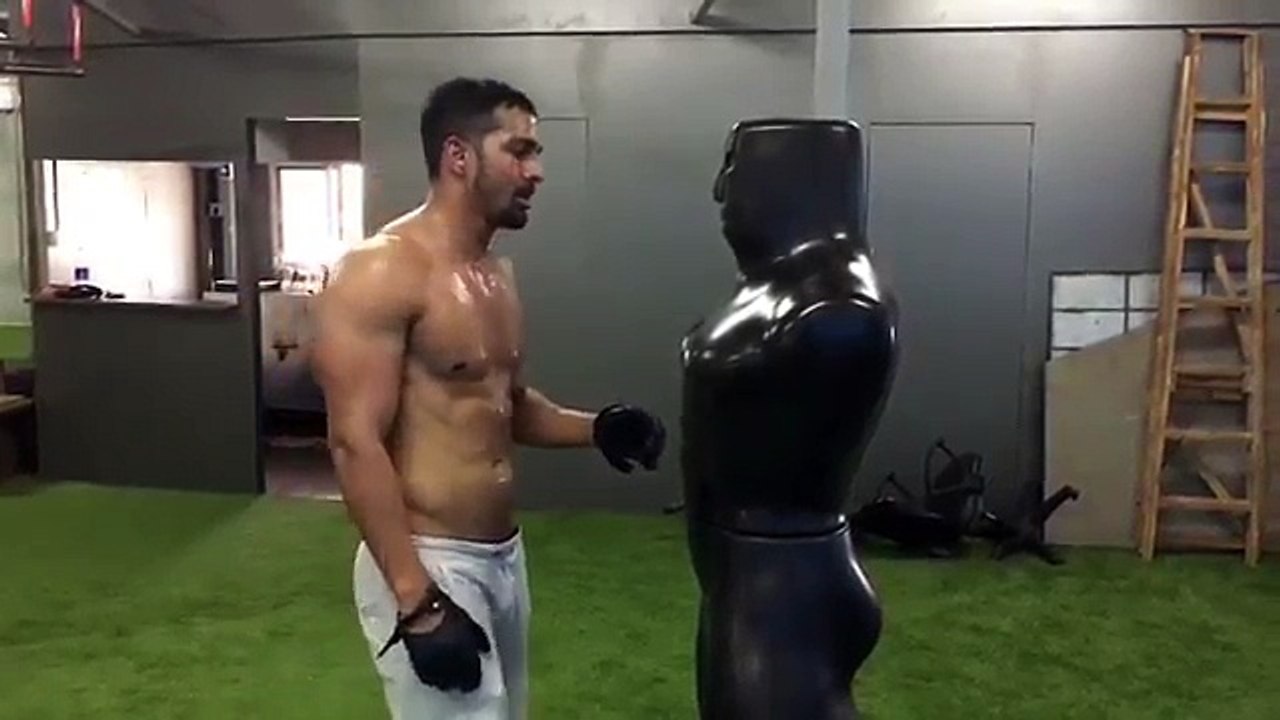 Harshvardhan Rane Shirtless Boxing