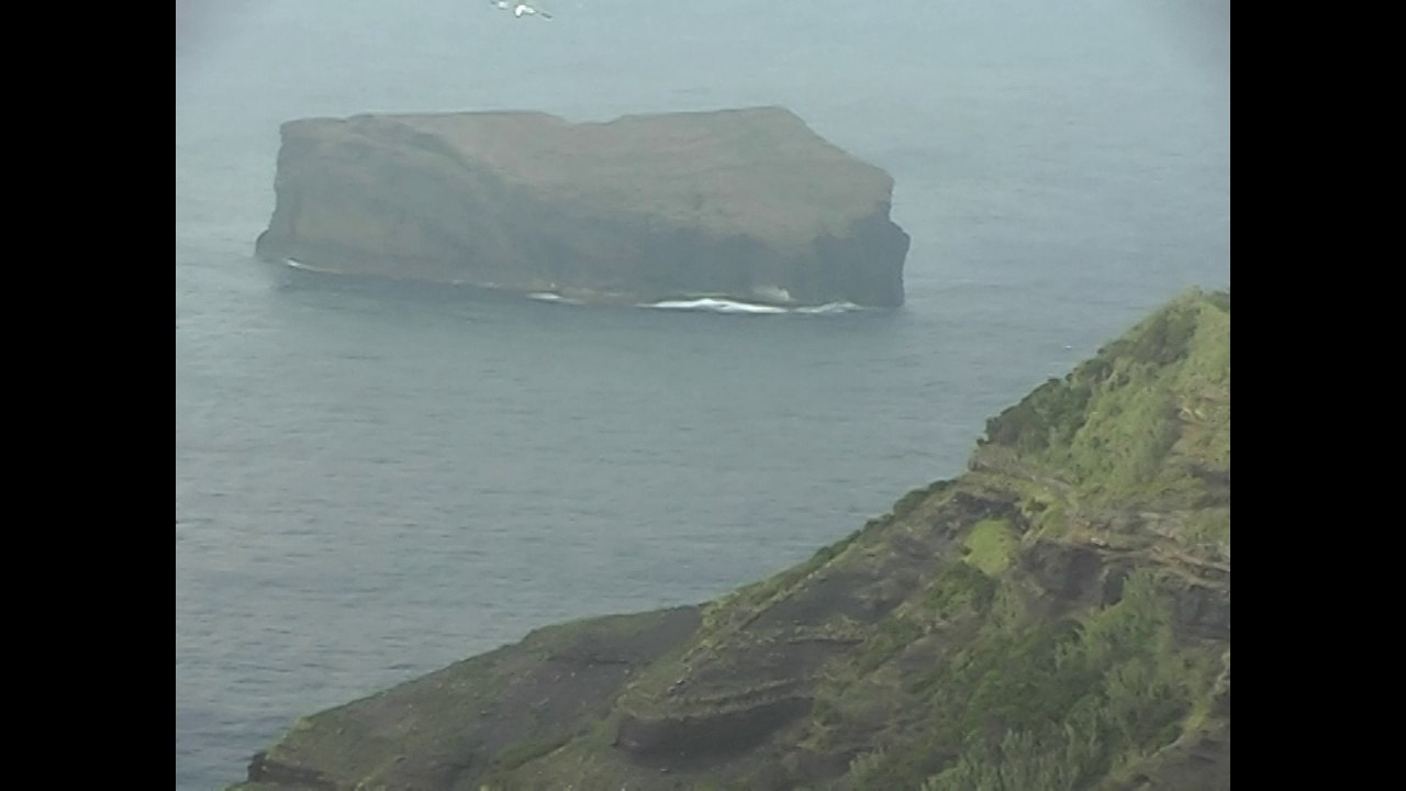 Explore the Beautiful Beaches of Mosteiros and Ponta do Escalvado 🌊