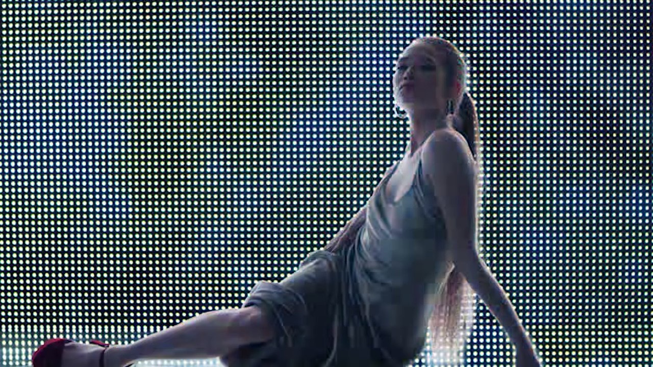 Backstreet Boys - Don't Go Breaking My Heart