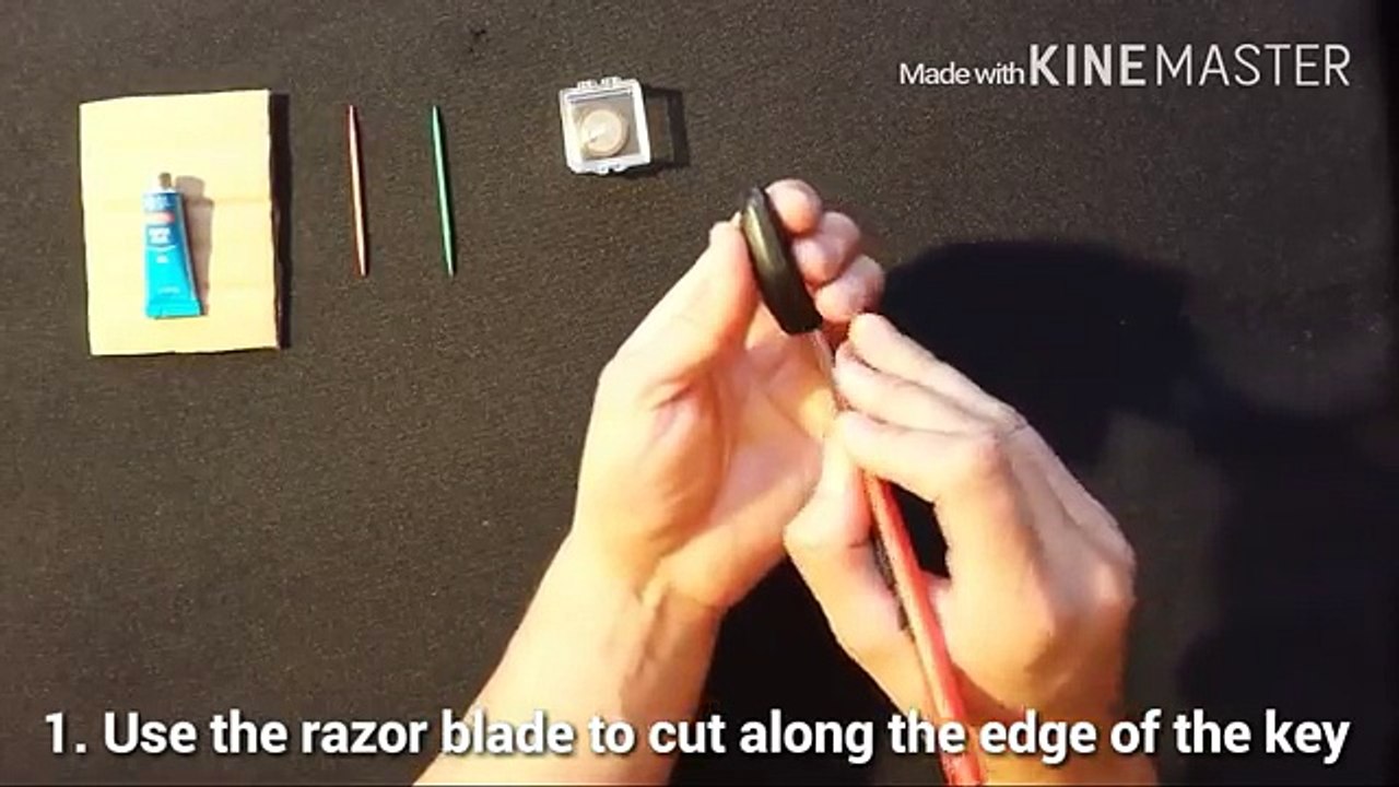 Changing the battery in a BMW key fob or replacing the BMW key battery