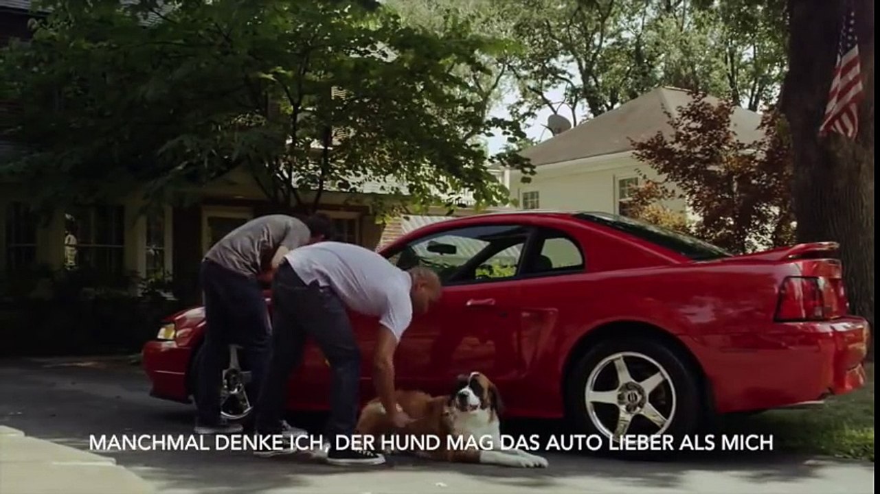 Ford Mustang 2015 und Hund Supergenial und Superlustig