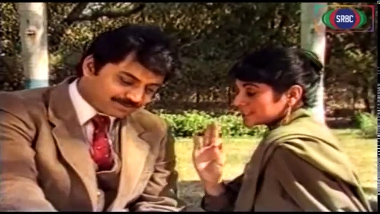 Tanhaiyan 1980s   Episode 4   Shahnaz Sheikh, Marina Khan, Asif Raza Mir, Behroz Sabzwari   PTV