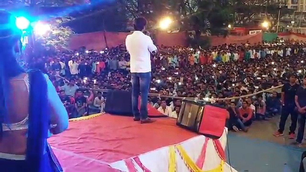 Khesari Lal's Latest Live Entertainment Video in HD 🎬