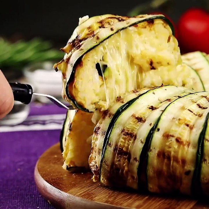 +++ UNSER NEUES BUCH IST DA! +++"Die 100 größten Hits von LeckerSchmecker" gibt es ab jetzt!Hier bestellen:  Und hier eine geniale Rezeptsammlung: Auch in