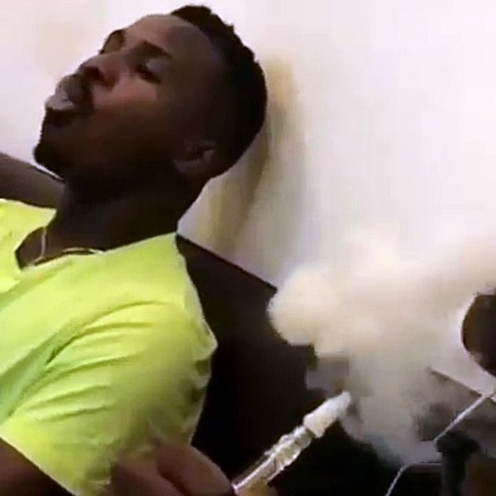 Une vidéo de Dip Doundou Guiss interdite aux mineurs