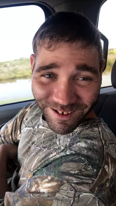 Deckhand Fails Crude Math Quiz in Car