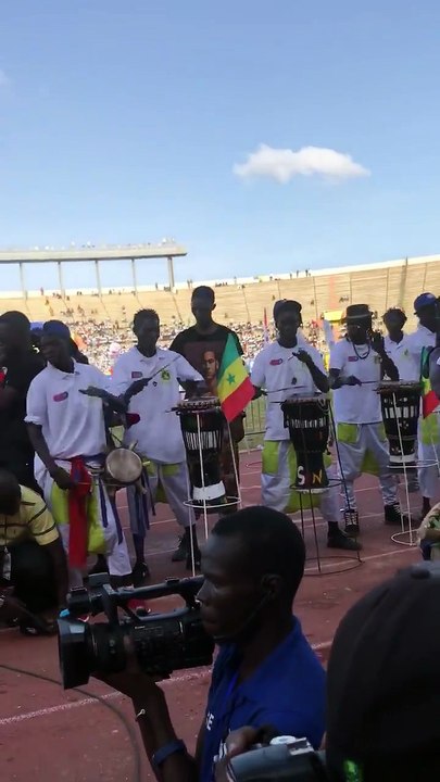 Regardez le touss de Eumeu Sene