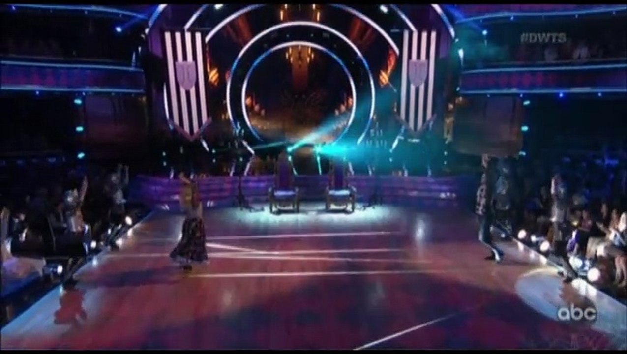 John Schneider & Emma Slater - Paso Doblé