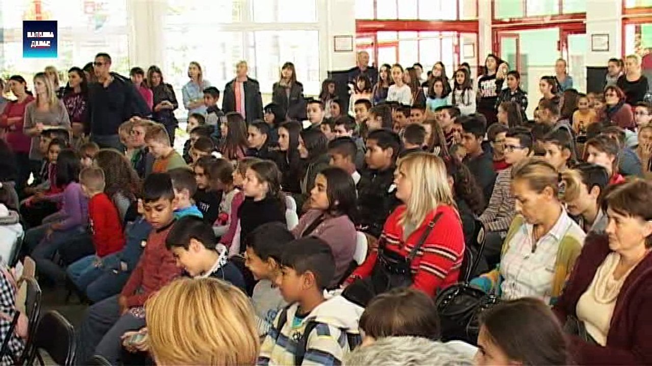 Priredba ucenikaOS Olga Milosevic povodom zavrsetka Erasmus plus projekta na Grckom,Turskom i Malteskom  25.10.2018