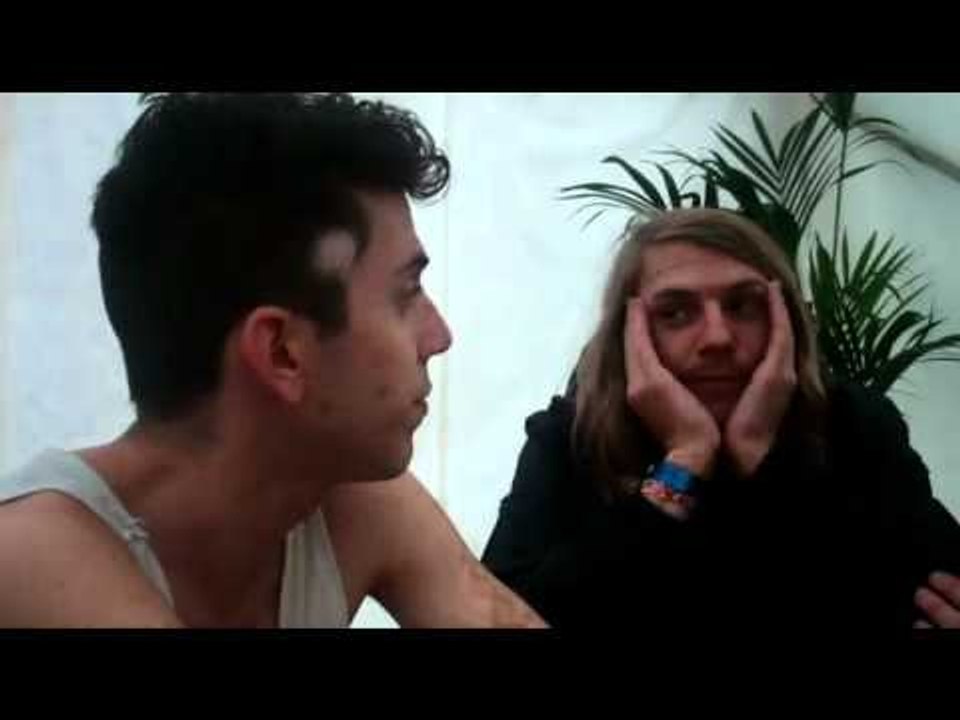 Q25 - Group Love ❤️