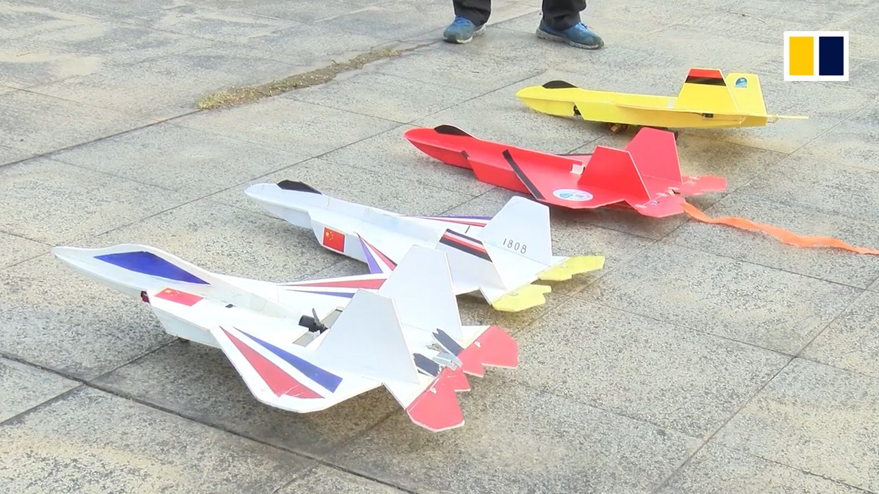 Enthusiasts stay young with hobby aircraft