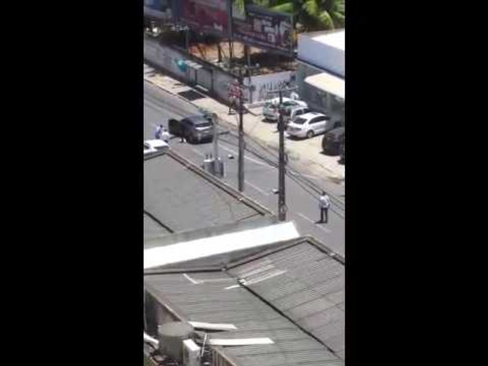 Assalto na Ponta Verde