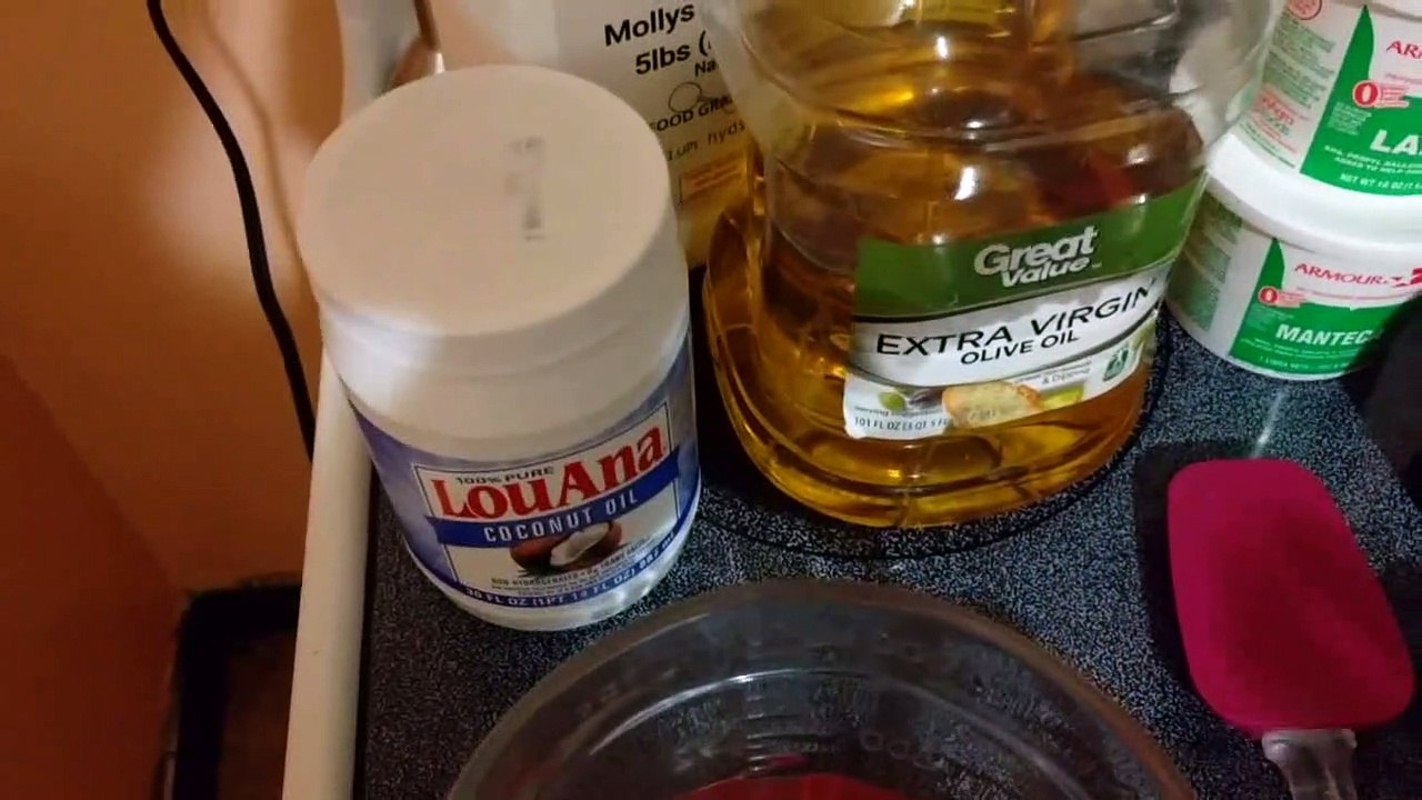 Easy Homemade Soap Recipe Using Simple Grocery Ingredients 🧼