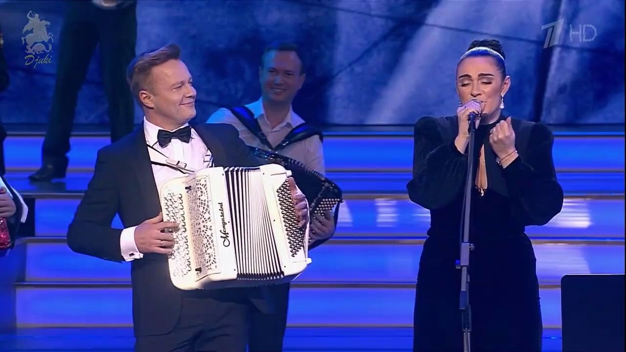 Синий платочек - Елена Ваенга Ансамбль баянистов