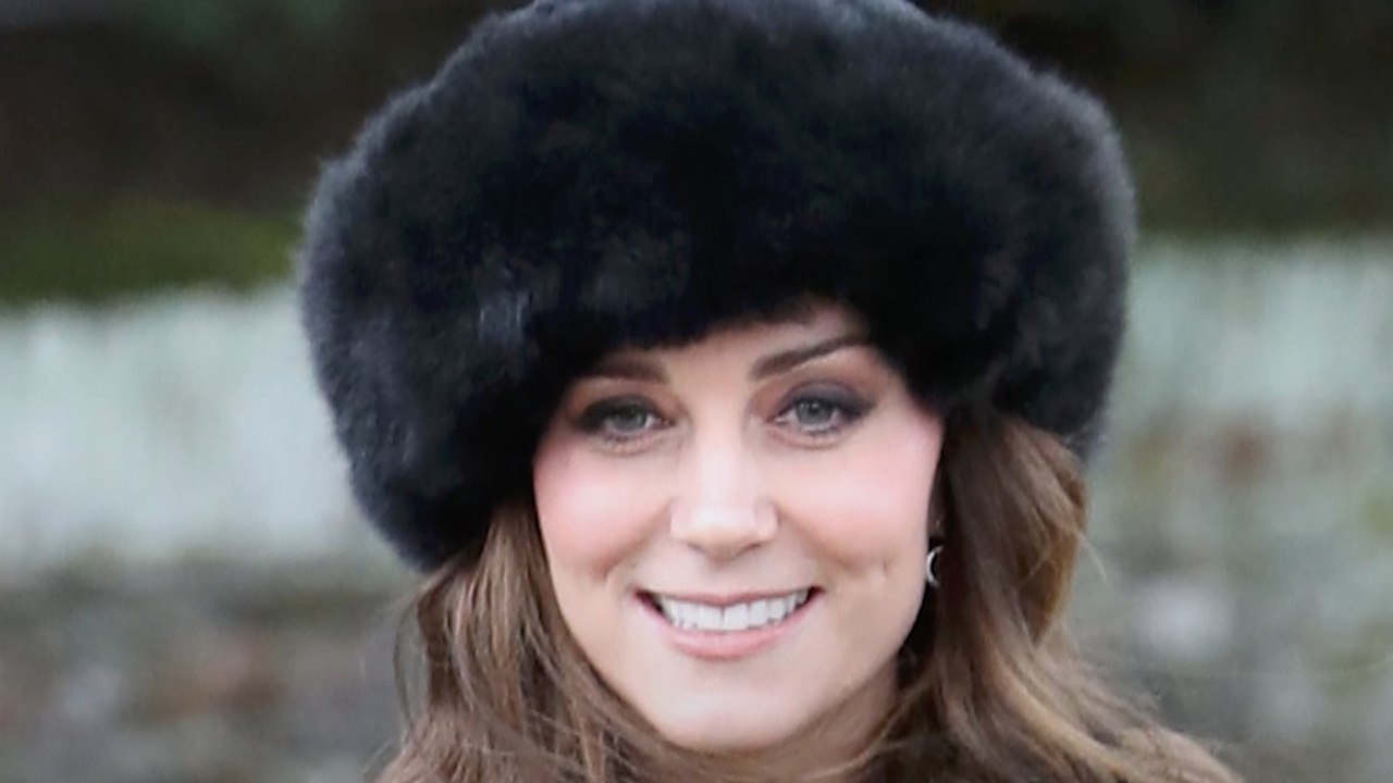 Comparing Kate and Meghan’s Maternity Style