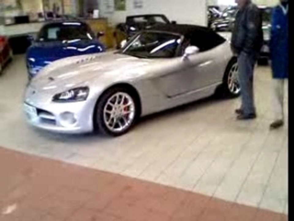DODGE VIPER SRT10 512CH